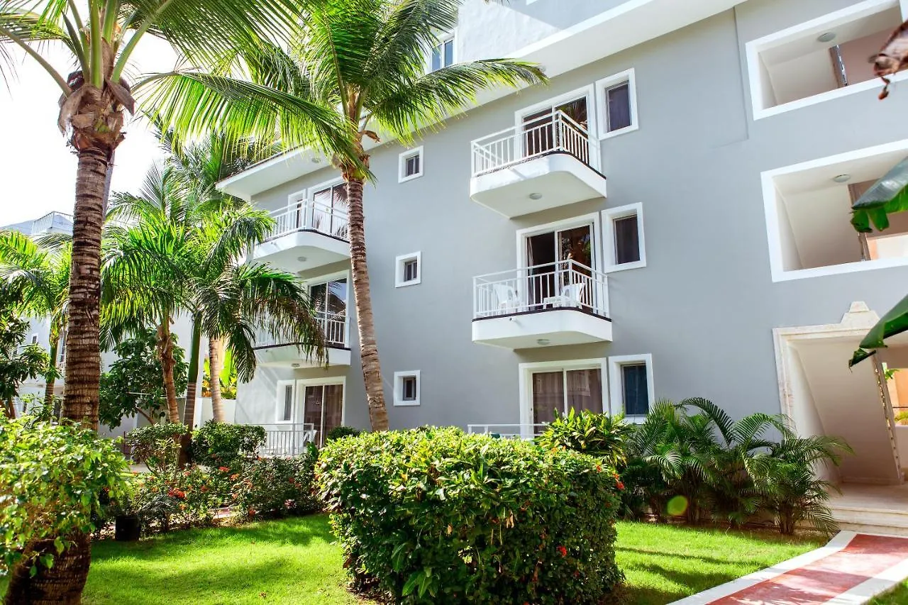 Tropicana Suites Deluxe Beach Club & Pool - Playa Los Corales Otel Punta Cana