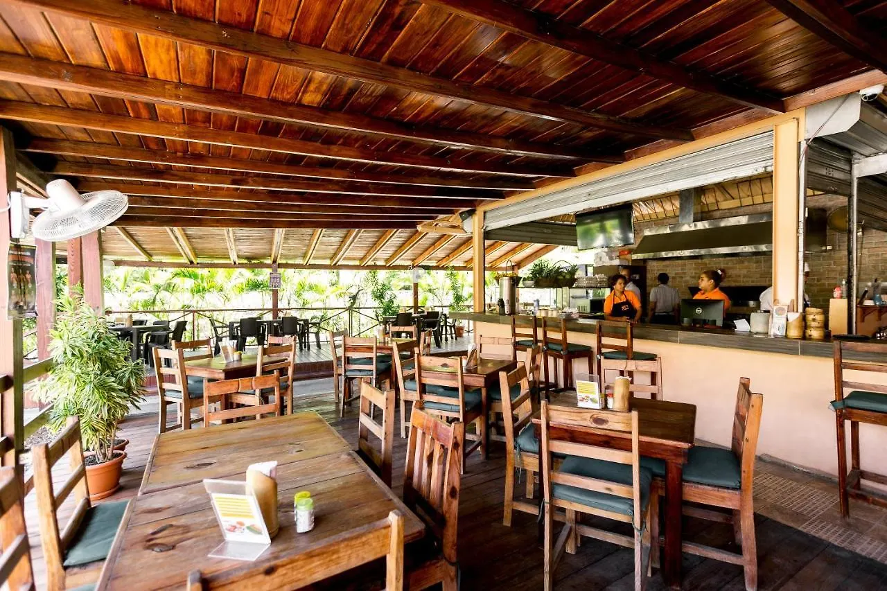 **** Otel Tropicana Suites Deluxe Beach Club & Pool - Playa Los Corales Dominik Cumhuriyeti