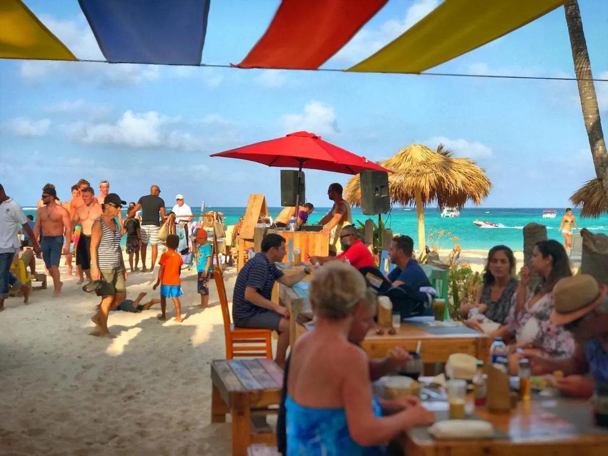 Tropicana Suites Deluxe Beach Club & Pool - Playa Los Corales Otel Punta Cana