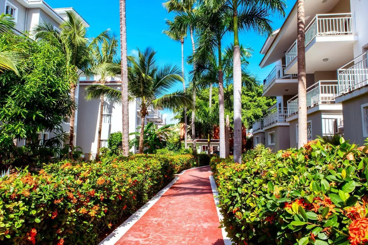 Otel Tropicana Suites Deluxe Beach Club & Pool - Playa Los Corales